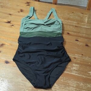 BLOOMCHIC Swim Suit